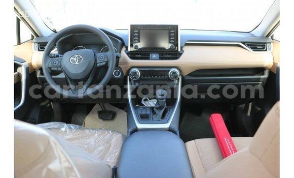 Nunua Imported Toyota 4Runner Nyeupe Gari ndani ya Import - Dubai nchini Arusha Nunua Imported Toyota 4Runner Nyeupe Gari ndani ya Import - Dubai nchini Arusha