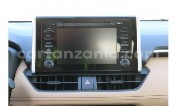 Nunua Imported Toyota 4Runner Nyeupe Gari ndani ya Import - Dubai nchini Arusha Nunua Imported Toyota 4Runner Nyeupe Gari ndani ya Import - Dubai nchini Arusha