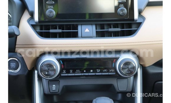 Nunua Imported Toyota 4Runner Nyeupe Gari ndani ya Import - Dubai nchini Arusha Nunua Imported Toyota 4Runner Nyeupe Gari ndani ya Import - Dubai nchini Arusha