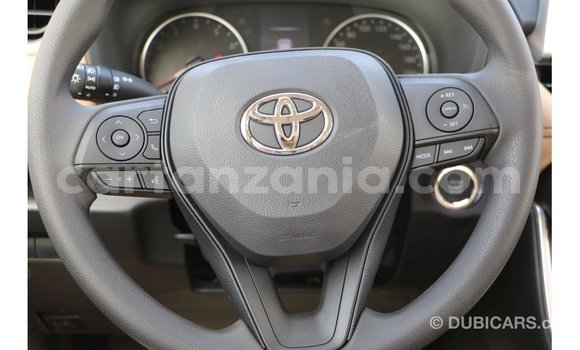 Nunua Imported Toyota 4Runner Nyeupe Gari ndani ya Import - Dubai nchini Arusha Nunua Imported Toyota 4Runner Nyeupe Gari ndani ya Import - Dubai nchini Arusha
