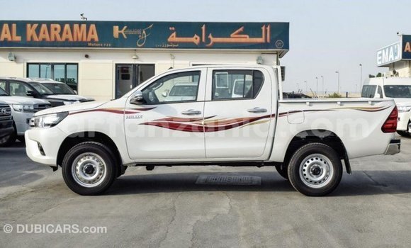 Buy Import Toyota Hilux White Car in Import - Dubai in Arusha Buy Import Toyota Hilux White Car in Import - Dubai in Arusha