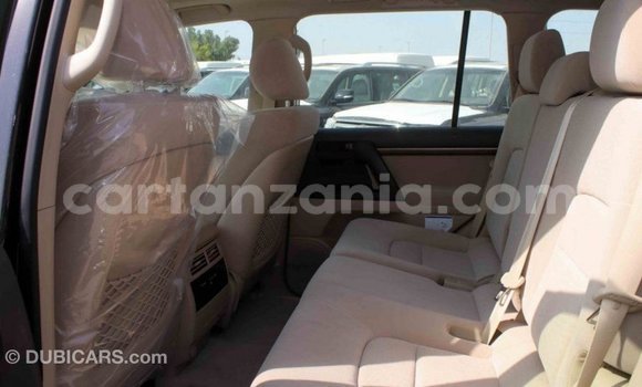 Nunua Imported Toyota Land Cruiser Nyeusi Gari ndani ya Import - Dubai nchini Arusha Nunua Imported Toyota Land Cruiser Nyeusi Gari ndani ya Import - Dubai nchini Arusha