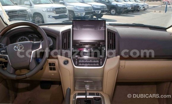 Nunua Imported Toyota Land Cruiser Nyeusi Gari ndani ya Import - Dubai nchini Arusha Nunua Imported Toyota Land Cruiser Nyeusi Gari ndani ya Import - Dubai nchini Arusha