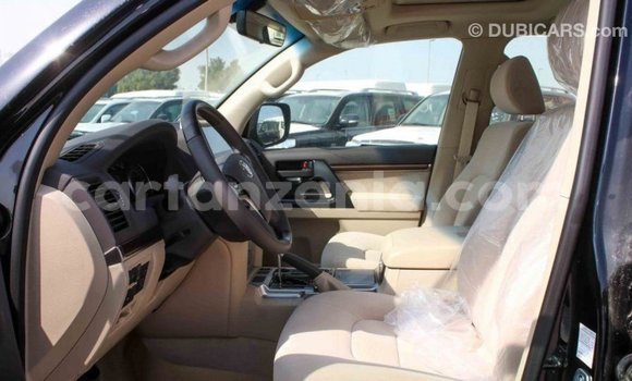 Nunua Imported Toyota Land Cruiser Nyeusi Gari ndani ya Import - Dubai nchini Arusha Nunua Imported Toyota Land Cruiser Nyeusi Gari ndani ya Import - Dubai nchini Arusha