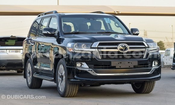 Nunua Imported Toyota Land Cruiser Nyeusi Gari ndani ya Import - Dubai nchini Arusha Nunua Imported Toyota Land Cruiser Nyeusi Gari ndani ya Import - Dubai nchini Arusha