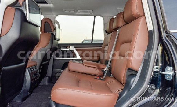 Nunua Imported Toyota Land Cruiser Nyeusi Gari ndani ya Import - Dubai nchini Arusha Nunua Imported Toyota Land Cruiser Nyeusi Gari ndani ya Import - Dubai nchini Arusha