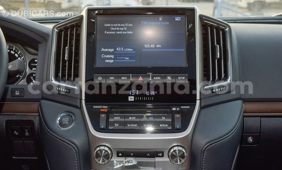 Nunua Imported Toyota Land Cruiser Nyeusi Gari ndani ya Import - Dubai nchini Arusha Nunua Imported Toyota Land Cruiser Nyeusi Gari ndani ya Import - Dubai nchini Arusha