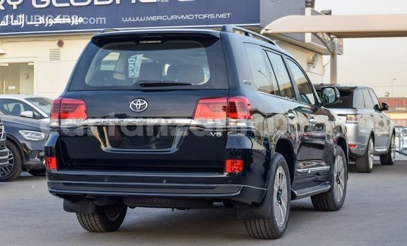 Nunua Imported Toyota Land Cruiser Nyeusi Gari ndani ya Import - Dubai nchini Arusha Nunua Imported Toyota Land Cruiser Nyeusi Gari ndani ya Import - Dubai nchini Arusha