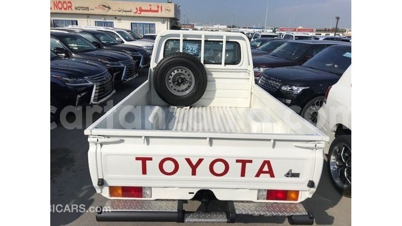 Big with watermark toyota land cruiser arusha import dubai 8233