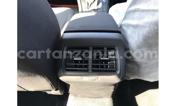 Nunua Imported Volkswagen Golf Nyeupe Gari ndani ya Import - Dubai nchini Arusha Nunua Imported Volkswagen Golf Nyeupe Gari ndani ya Import - Dubai nchini Arusha