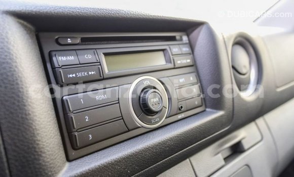 Nunua Imported Nissan Urvan Nyeupe Gari ndani ya Import - Dubai nchini Arusha Nunua Imported Nissan Urvan Nyeupe Gari ndani ya Import - Dubai nchini Arusha