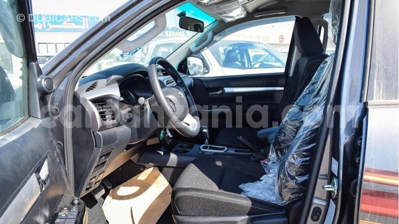 Big with watermark toyota hilux arusha import dubai 8248