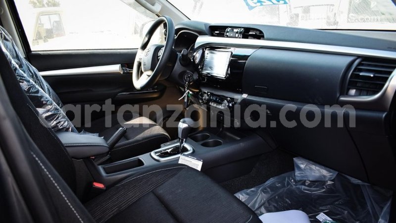 Big with watermark toyota hilux arusha import dubai 8248