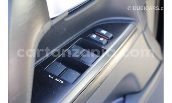 Nunua Imported Toyota Land Cruiser Nyeusi Gari ndani ya Import - Dubai nchini Arusha Nunua Imported Toyota Land Cruiser Nyeusi Gari ndani ya Import - Dubai nchini Arusha