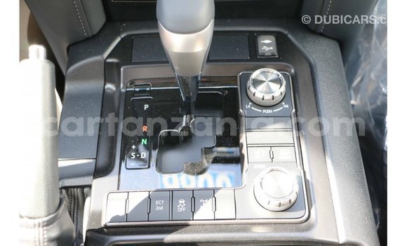 Nunua Imported Toyota Land Cruiser Nyeusi Gari ndani ya Import - Dubai nchini Arusha Nunua Imported Toyota Land Cruiser Nyeusi Gari ndani ya Import - Dubai nchini Arusha