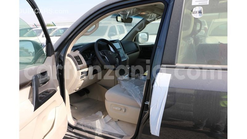 Big with watermark toyota land cruiser arusha import dubai 8257