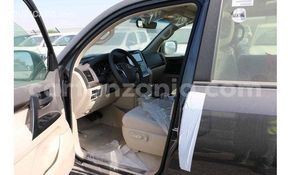 Nunua Imported Toyota Land Cruiser Nyeusi Gari ndani ya Import - Dubai nchini Arusha Nunua Imported Toyota Land Cruiser Nyeusi Gari ndani ya Import - Dubai nchini Arusha