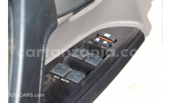 Nunua Imported Toyota Land Cruiser Nyeusi Gari ndani ya Import - Dubai nchini Arusha Nunua Imported Toyota Land Cruiser Nyeusi Gari ndani ya Import - Dubai nchini Arusha
