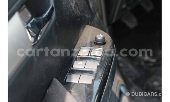 Nunua Imported Toyota Hilux Nyeupe Gari ndani ya Import - Dubai nchini Arusha Nunua Imported Toyota Hilux Nyeupe Gari ndani ya Import - Dubai nchini Arusha