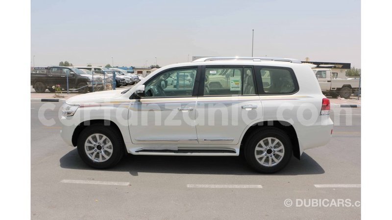 Big with watermark toyota land cruiser arusha import dubai 8264