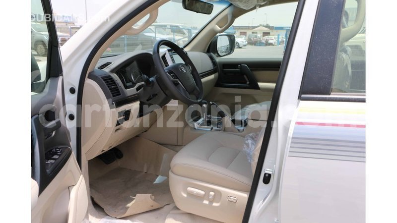 Big with watermark toyota land cruiser arusha import dubai 8264