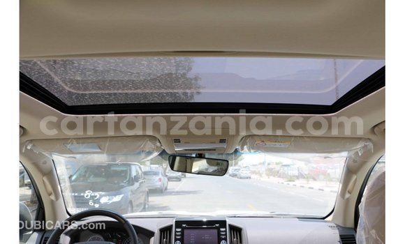 Buy Import Toyota Land Cruiser White Car in Import - Dubai in Arusha Buy Import Toyota Land Cruiser White Car in Import - Dubai in Arusha