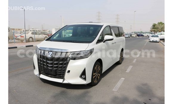 Nunua Imported Toyota Alphard Nyeupe Gari ndani ya Import - Dubai nchini Arusha Nunua Imported Toyota Alphard Nyeupe Gari ndani ya Import - Dubai nchini Arusha