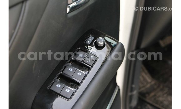 Nunua Imported Toyota Alphard Nyeupe Gari ndani ya Import - Dubai nchini Arusha Nunua Imported Toyota Alphard Nyeupe Gari ndani ya Import - Dubai nchini Arusha