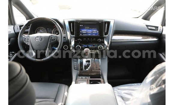 Nunua Imported Toyota Alphard Nyeupe Gari ndani ya Import - Dubai nchini Arusha Nunua Imported Toyota Alphard Nyeupe Gari ndani ya Import - Dubai nchini Arusha
