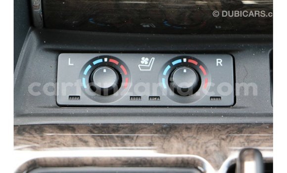 Nunua Imported Toyota Alphard Nyeupe Gari ndani ya Import - Dubai nchini Arusha Nunua Imported Toyota Alphard Nyeupe Gari ndani ya Import - Dubai nchini Arusha