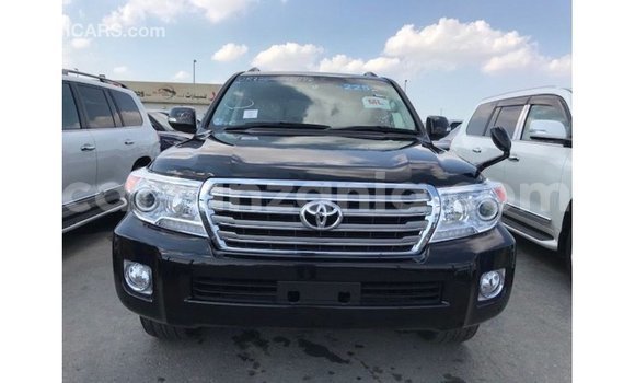 Nunua Imported Toyota Land Cruiser Nyeusi Gari ndani ya Import - Dubai nchini Arusha Nunua Imported Toyota Land Cruiser Nyeusi Gari ndani ya Import - Dubai nchini Arusha