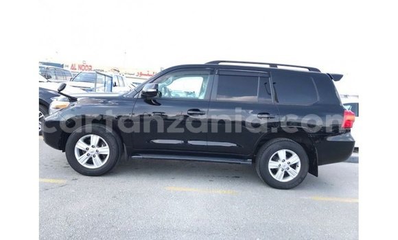 Nunua Imported Toyota Land Cruiser Nyeusi Gari ndani ya Import - Dubai nchini Arusha Nunua Imported Toyota Land Cruiser Nyeusi Gari ndani ya Import - Dubai nchini Arusha