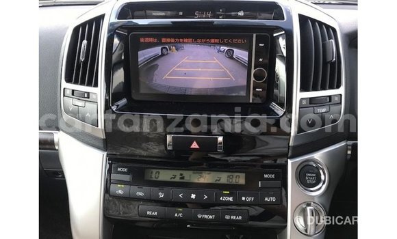 Nunua Imported Toyota Land Cruiser Nyeusi Gari ndani ya Import - Dubai nchini Arusha Nunua Imported Toyota Land Cruiser Nyeusi Gari ndani ya Import - Dubai nchini Arusha