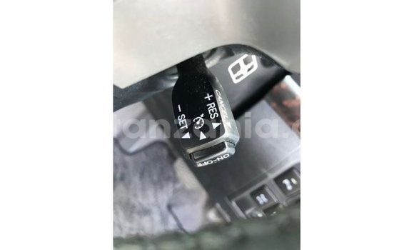 Nunua Imported Toyota Land Cruiser Nyeusi Gari ndani ya Import - Dubai nchini Arusha Nunua Imported Toyota Land Cruiser Nyeusi Gari ndani ya Import - Dubai nchini Arusha