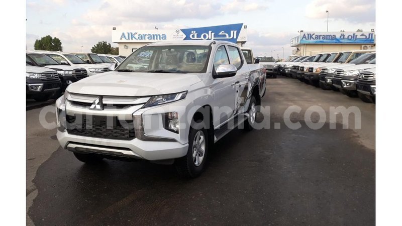 Big with watermark mitsubishi l200 arusha import dubai 8276