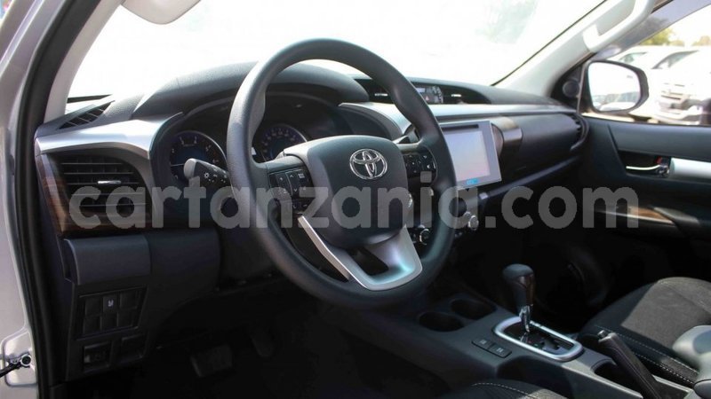 Big with watermark toyota hilux arusha import dubai 8280