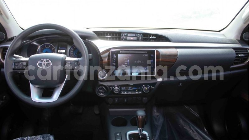Big with watermark toyota hilux arusha import dubai 8280