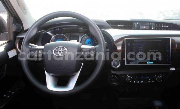 Nunua Imported Toyota Hilux Nyingine Gari ndani ya Import - Dubai nchini Arusha Nunua Imported Toyota Hilux Nyingine Gari ndani ya Import - Dubai nchini Arusha