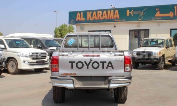 Nunua Imported Toyota Hilux Nyingine Gari ndani ya Import - Dubai nchini Arusha Nunua Imported Toyota Hilux Nyingine Gari ndani ya Import - Dubai nchini Arusha