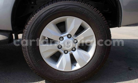 Nunua Imported Toyota Hilux Nyingine Gari ndani ya Import - Dubai nchini Arusha Nunua Imported Toyota Hilux Nyingine Gari ndani ya Import - Dubai nchini Arusha