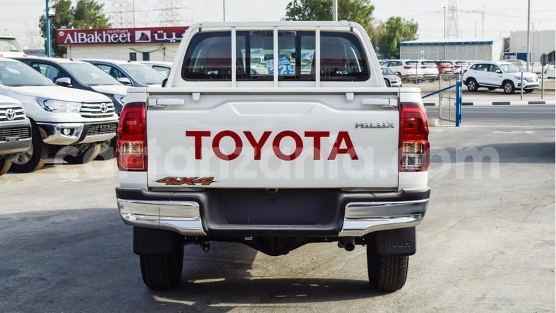 Big with watermark toyota hilux arusha import dubai 8285