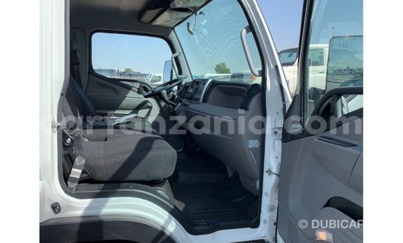 Nunua Imported Mitsubishi i Nyeupe Gari ndani ya Import - Dubai nchini Arusha Nunua Imported Mitsubishi i Nyeupe Gari ndani ya Import - Dubai nchini Arusha