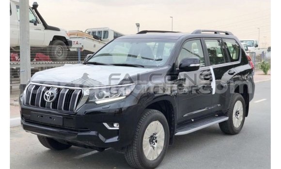 Nunua Imported Toyota Prado Nyeusi Gari ndani ya Import - Dubai nchini Arusha Nunua Imported Toyota Prado Nyeusi Gari ndani ya Import - Dubai nchini Arusha