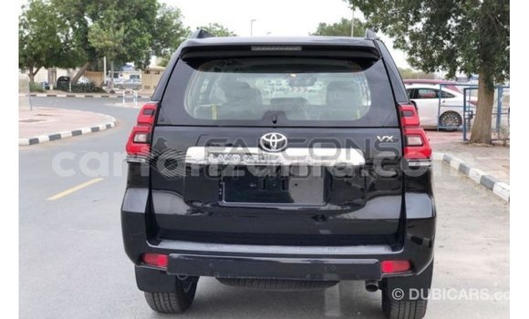 Nunua Imported Toyota Prado Nyeusi Gari ndani ya Import - Dubai nchini Arusha Nunua Imported Toyota Prado Nyeusi Gari ndani ya Import - Dubai nchini Arusha