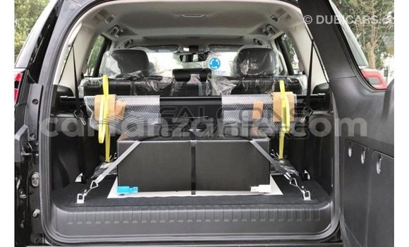 Nunua Imported Toyota Prado Nyeusi Gari ndani ya Import - Dubai nchini Arusha Nunua Imported Toyota Prado Nyeusi Gari ndani ya Import - Dubai nchini Arusha