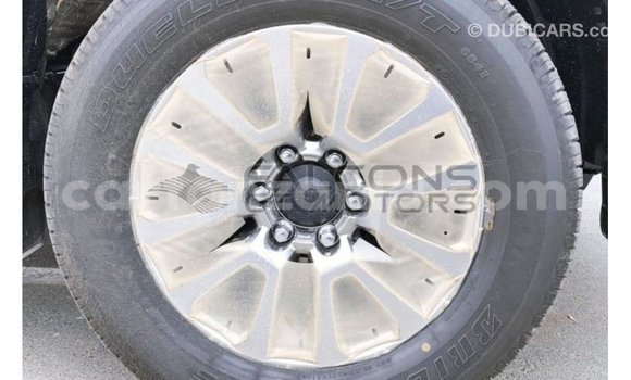 Nunua Imported Toyota Prado Nyeusi Gari ndani ya Import - Dubai nchini Arusha Nunua Imported Toyota Prado Nyeusi Gari ndani ya Import - Dubai nchini Arusha