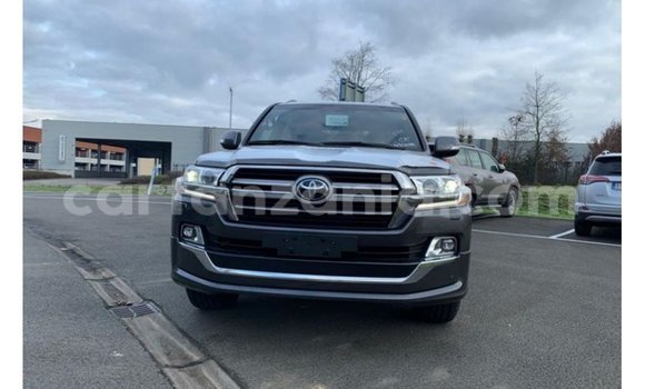 Nunua Imported Toyota Land Cruiser Nyingine Gari ndani ya Import - Dubai nchini Arusha Nunua Imported Toyota Land Cruiser Nyingine Gari ndani ya Import - Dubai nchini Arusha