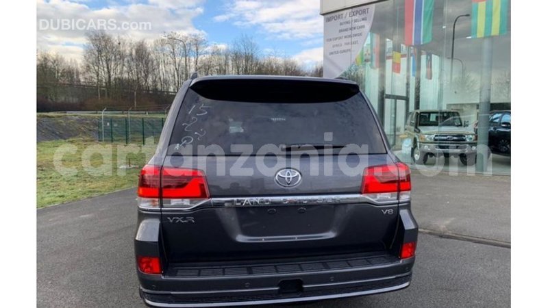 Big with watermark toyota land cruiser arusha import dubai 8295