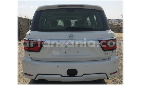 Nunua Imported Nissan Patrol Nyeupe Gari ndani ya Import - Dubai nchini Arusha Nunua Imported Nissan Patrol Nyeupe Gari ndani ya Import - Dubai nchini Arusha