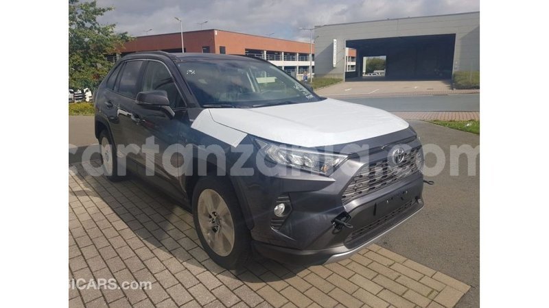 Big with watermark toyota 4runner arusha import dubai 8301